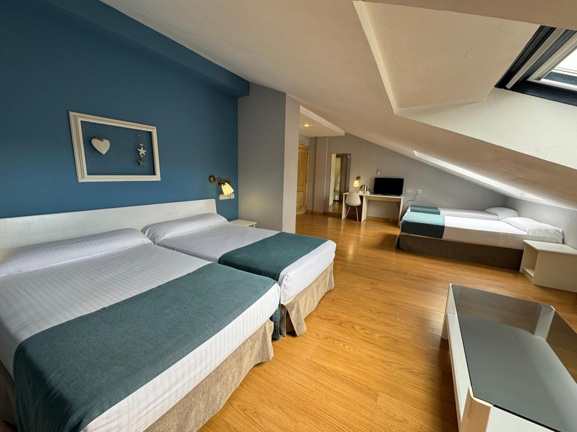 Hotel Jakue Puente la Reina Kültér fotó