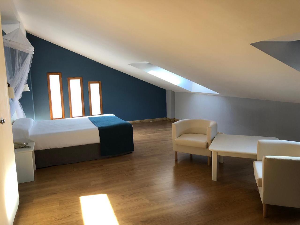 Hotel Jakue Puente la Reina Kültér fotó